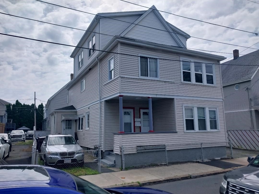 19 Heath St