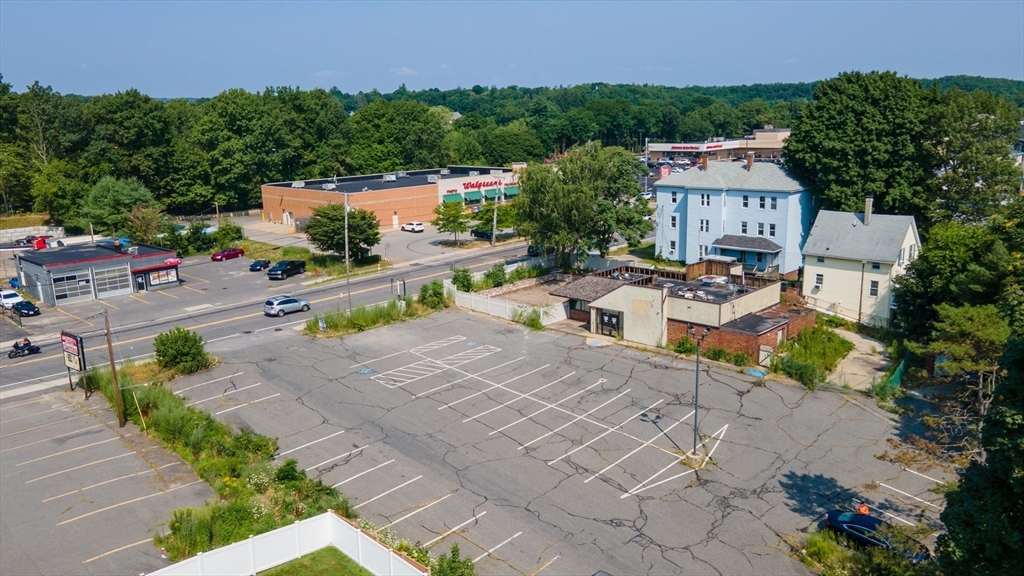 675 Main St
