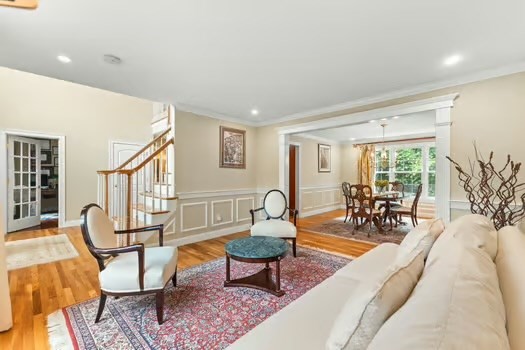 7 Tanglewood Dr