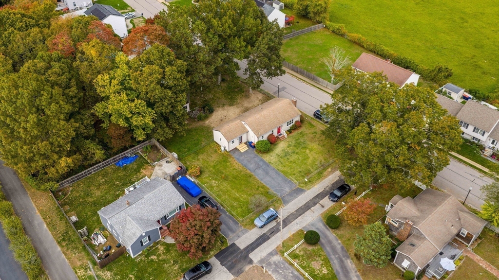 847 Terry Ln
