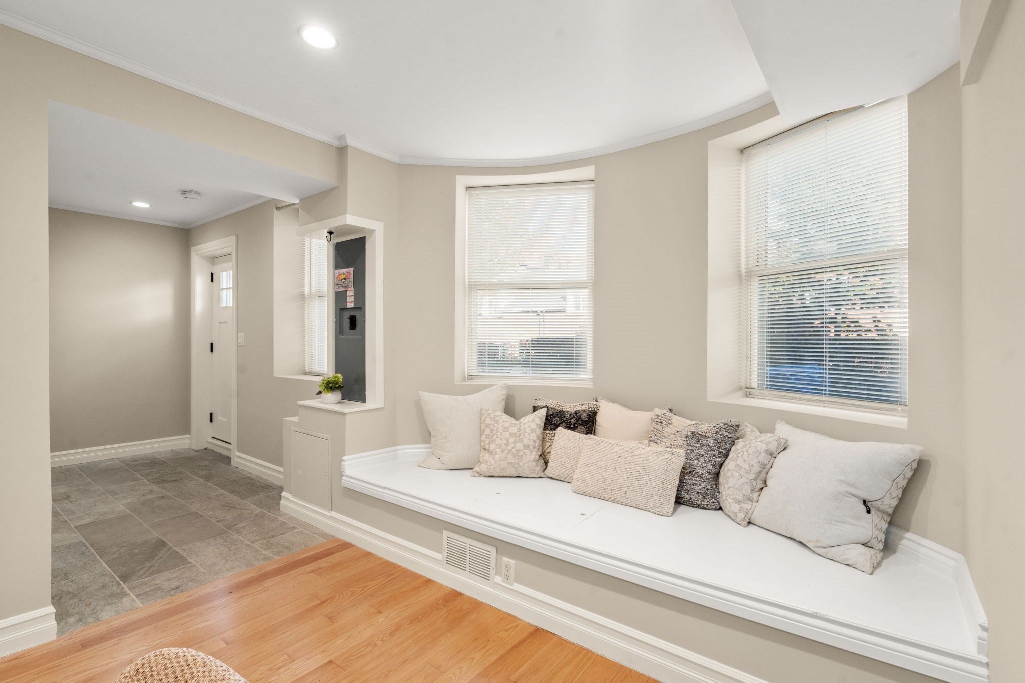 116 Pleasant St #B, Brookline, MA, 116 Pleasant St #B, Brookline, MA Photo #6