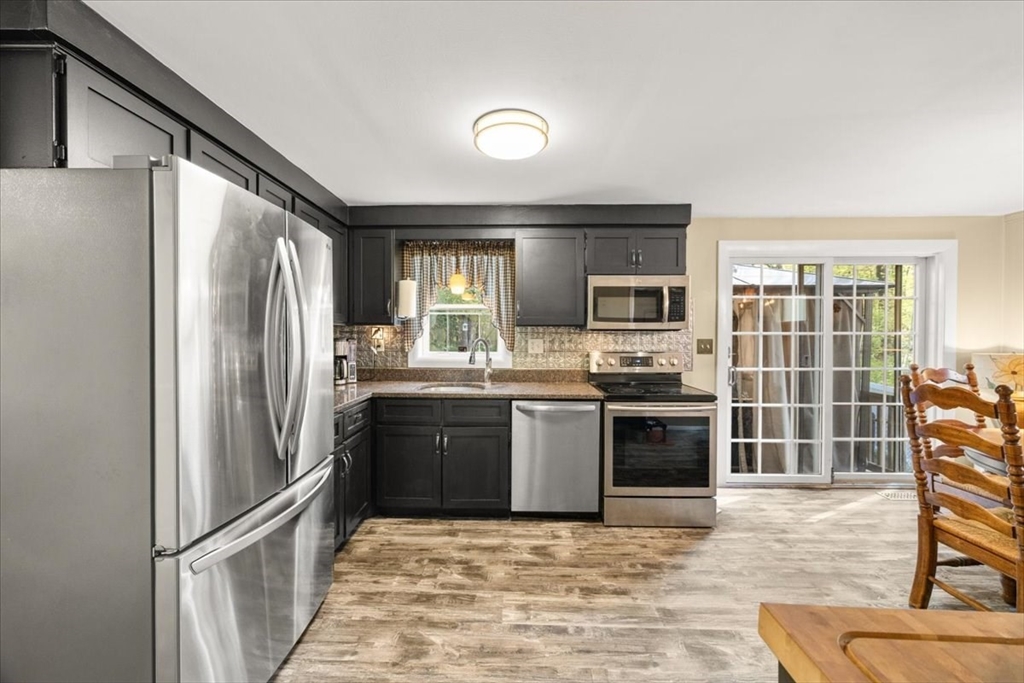 20 Ascension St, Blackstone, MA Photo #14