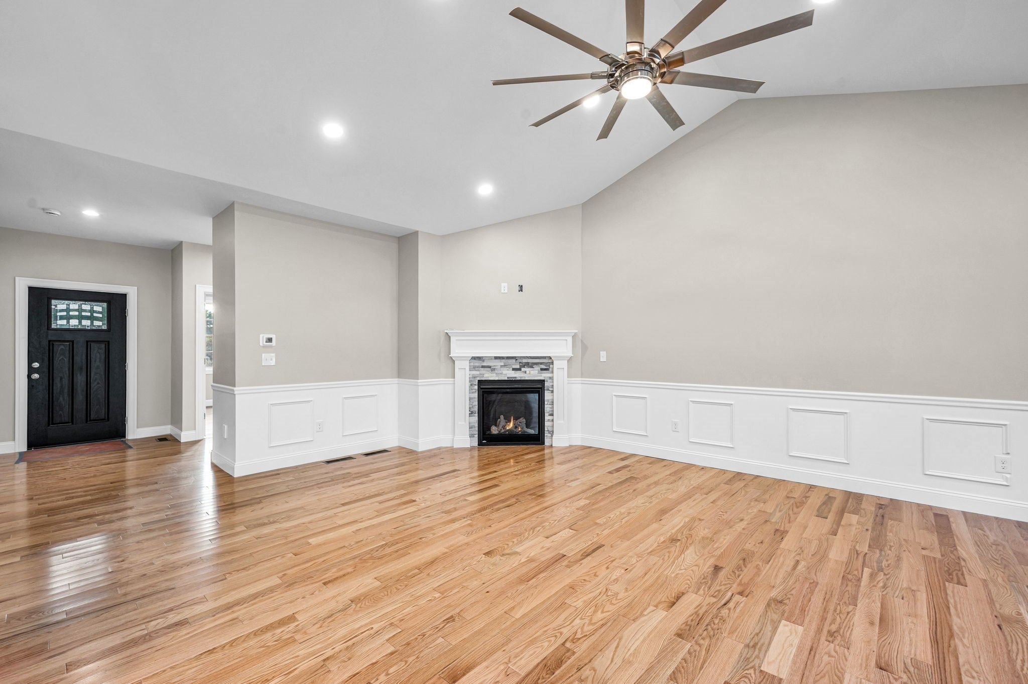 15 High Bluff, Belchertown, MA, 15 High Bluff, Belchertown, MA Photo #9