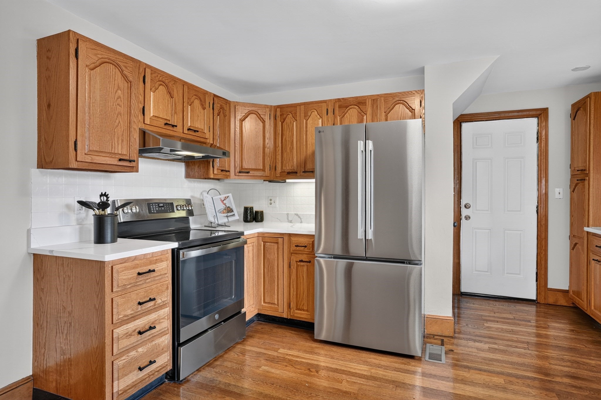 330-332 Charles River Rd, Watertown, MA, 330-332 Charles River Rd, Watertown, MA Photo #13