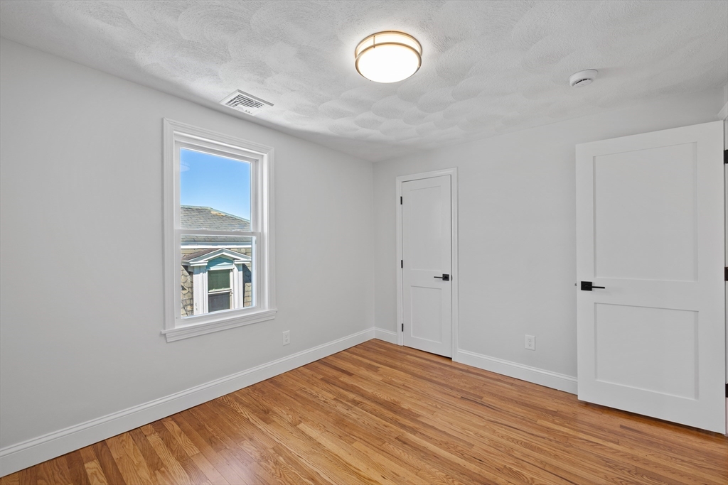 3 Hillside AVE #3, Somerville, MA Photo #10