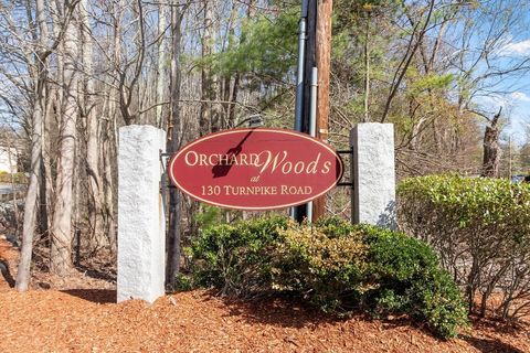 Photo of 130 Turnpike Rd #17, Chelmsford, MA 01824 (MLS # 73506707)