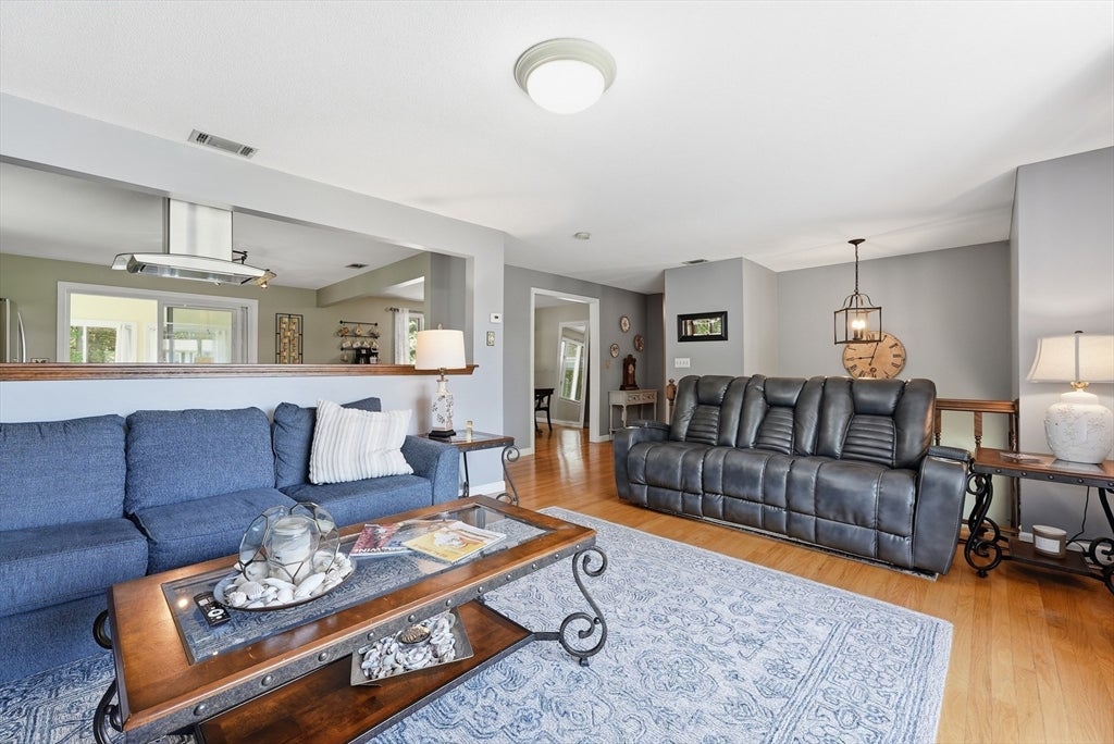 98 Mclean Parkway, Ludlow, MA, 98 Mclean Parkway, Ludlow, MA Photo #10