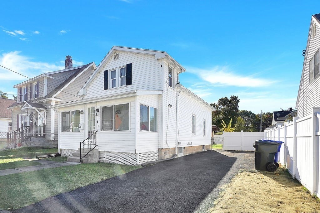 38 Merrimac Ave