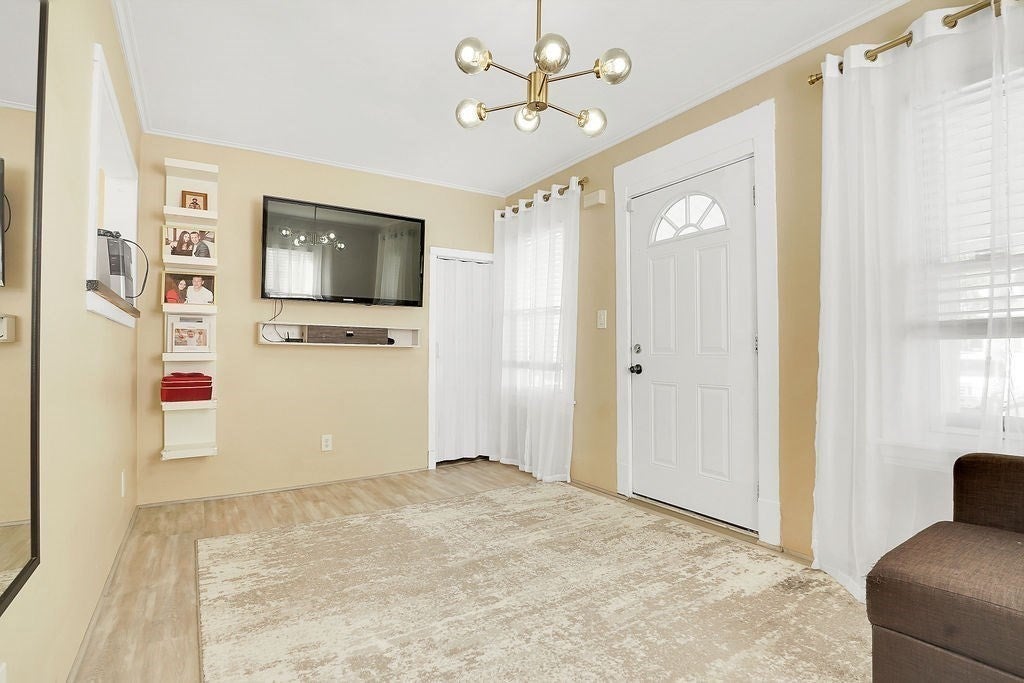 38 Merrimac Ave