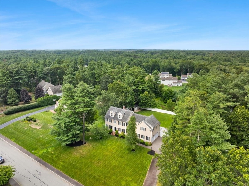 25 Calthrop Dr