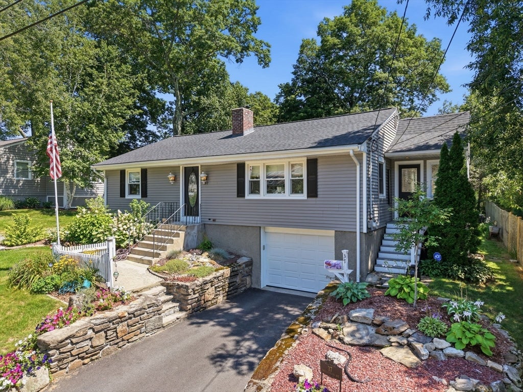 37 Frederickson Ave, Worcester, MA, 37 Frederickson Ave, Worcester, MA Photo #2
