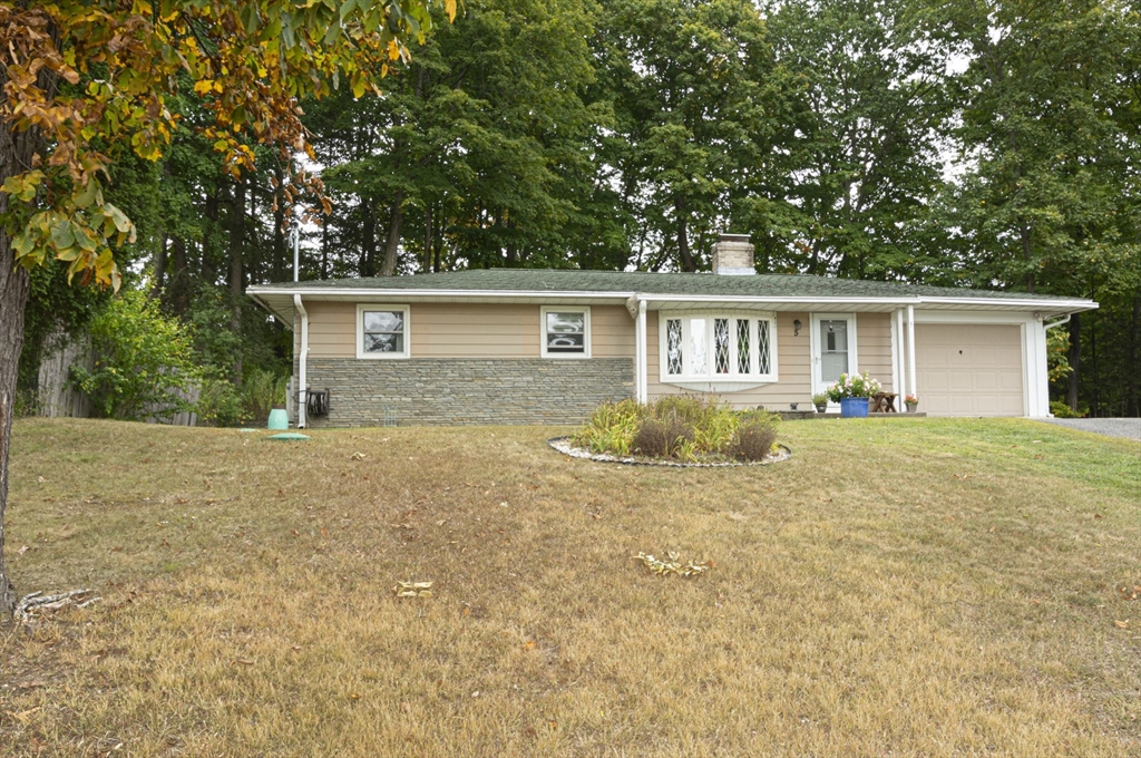 5 Greystone Ave