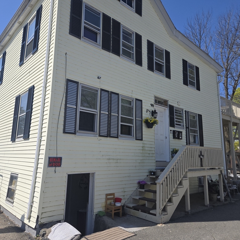 90 School St