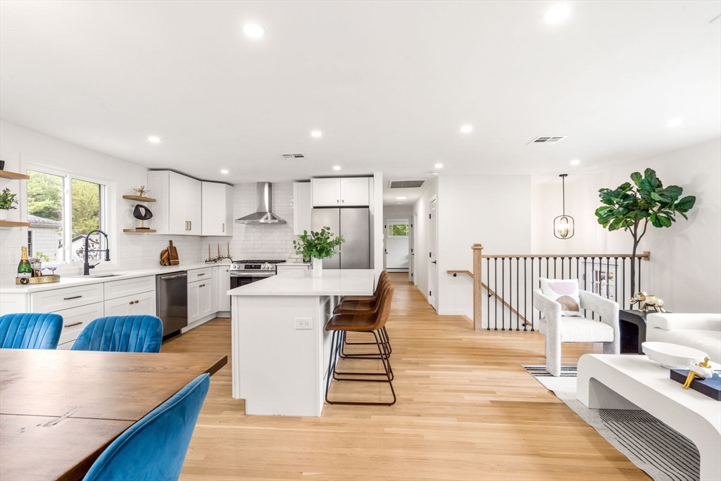 26 Parsons Dr