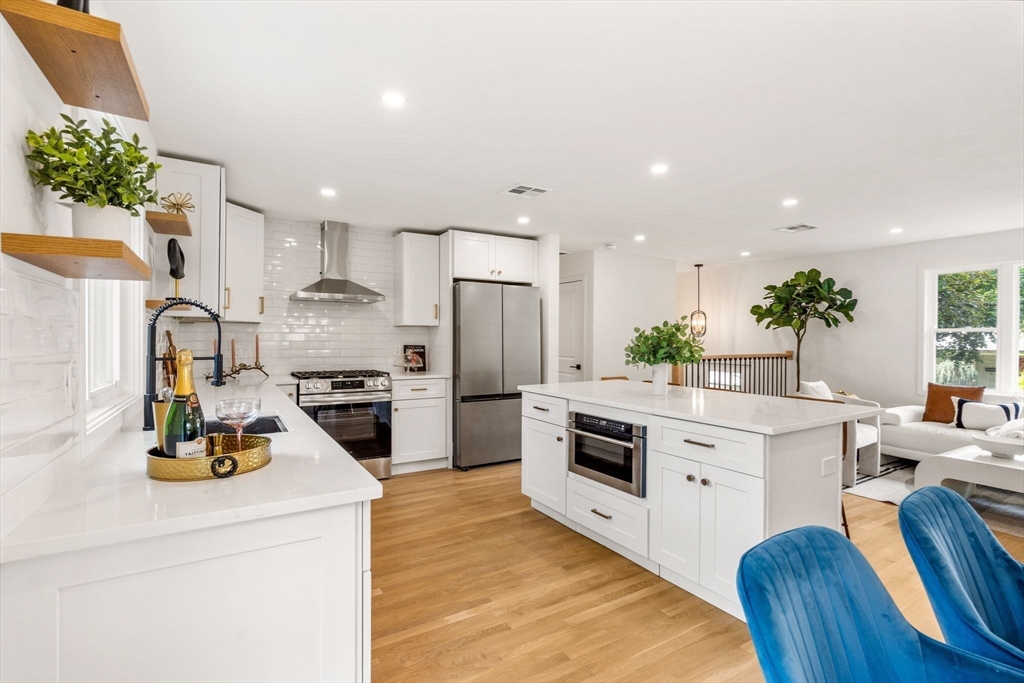 26 Parsons Dr