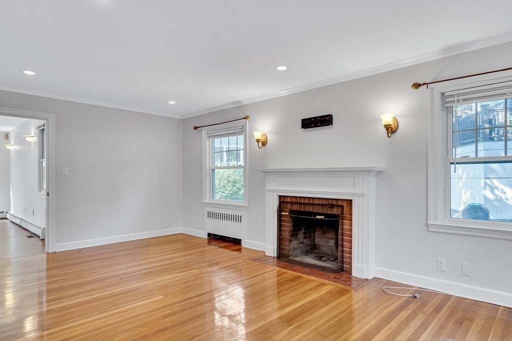 100 Summit Ave
