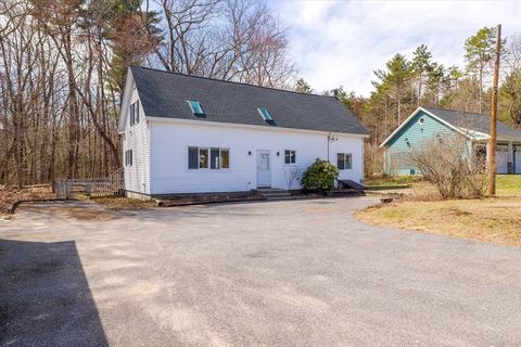 21 Holt St West Boylston MA 01583