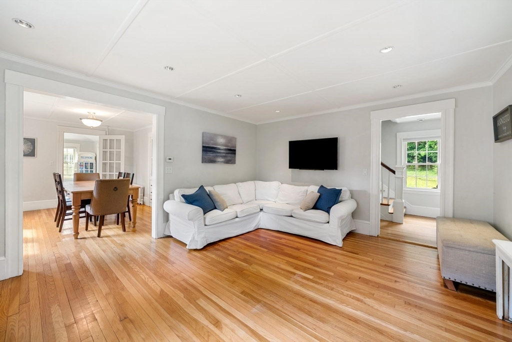 678 Boston Post Road