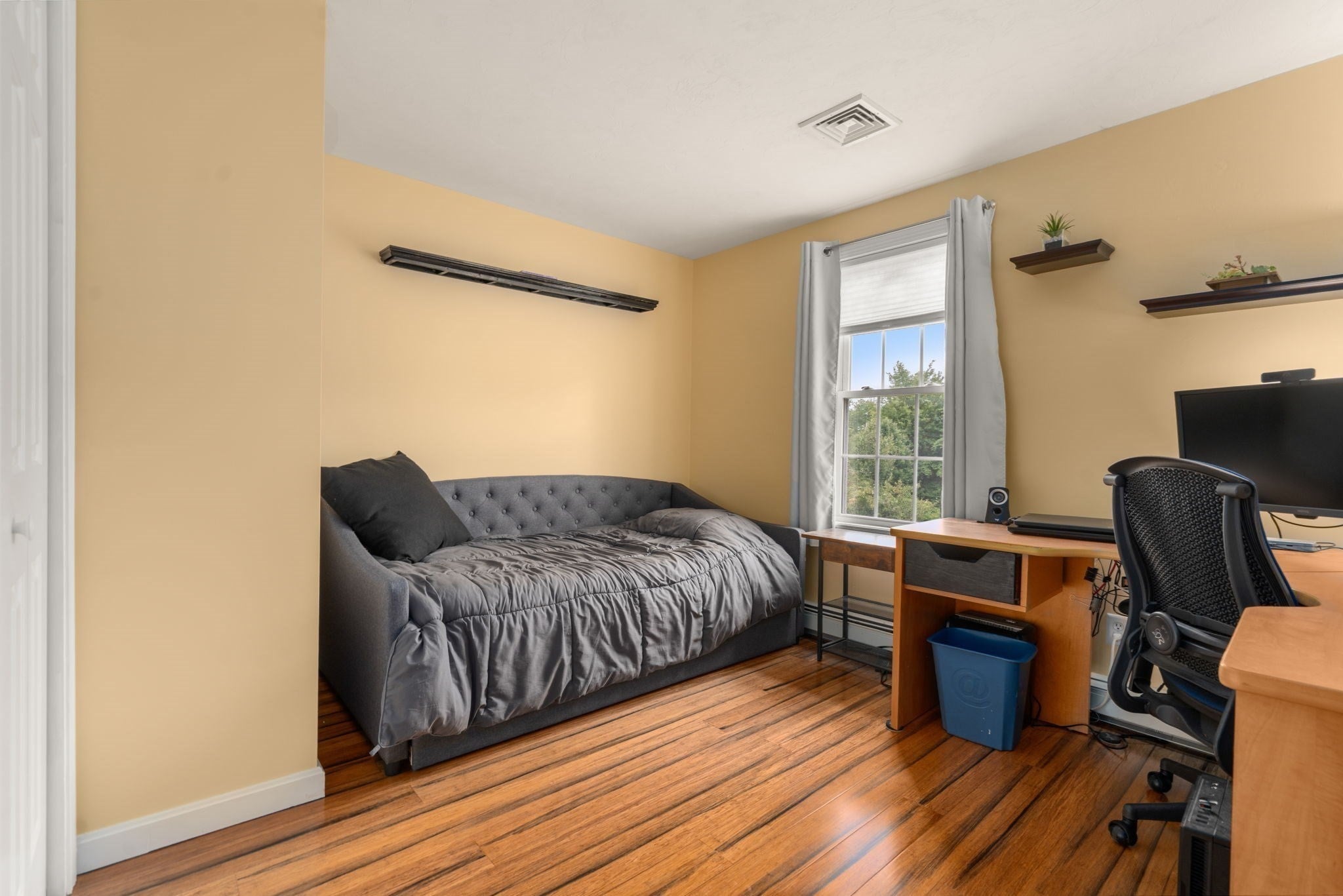 120 North Ave, Mendon, MA, 120 North Ave, Mendon, MA Photo #21