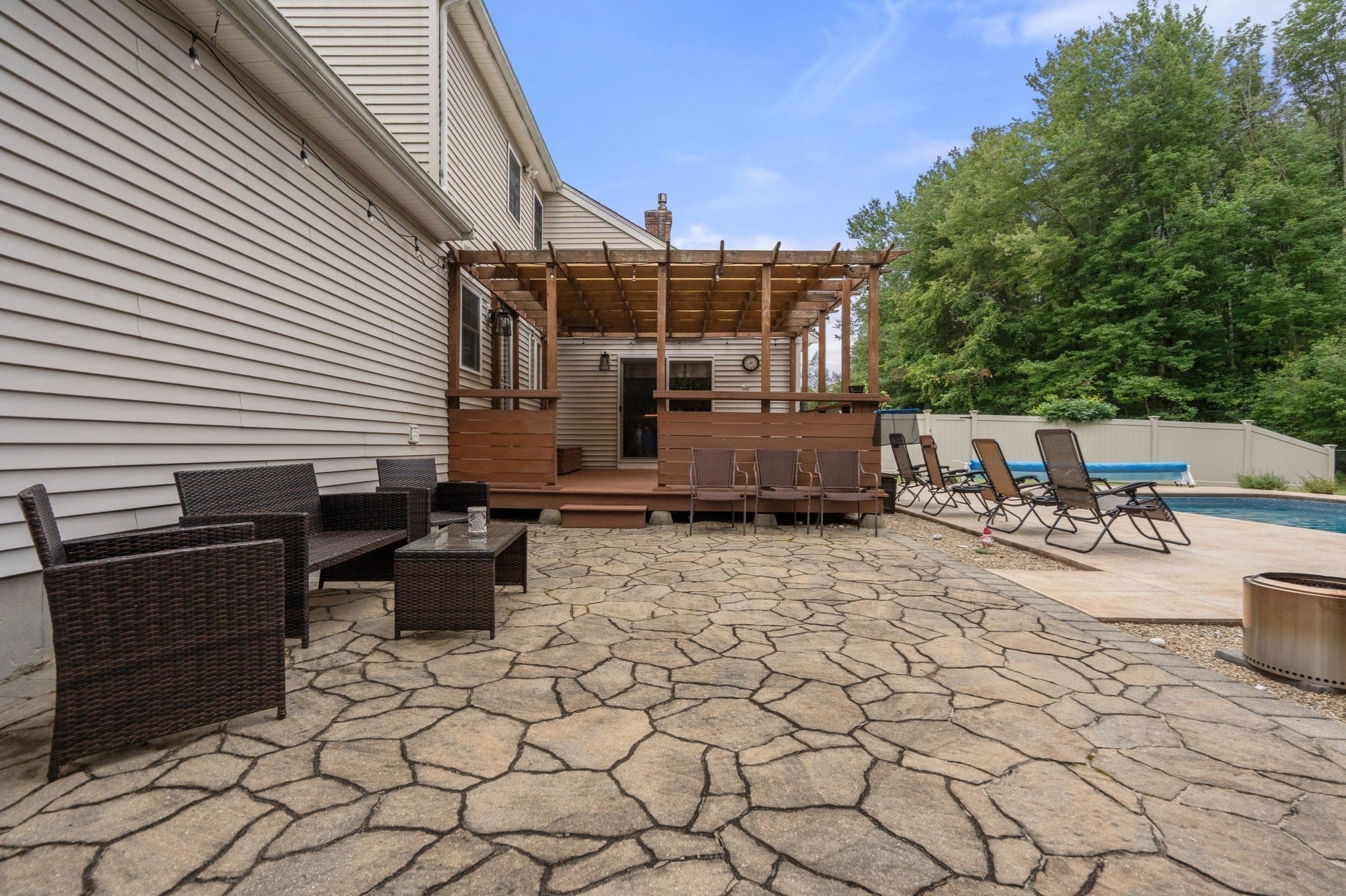 120 North Ave, Mendon, MA, 120 North Ave, Mendon, MA Photo #34