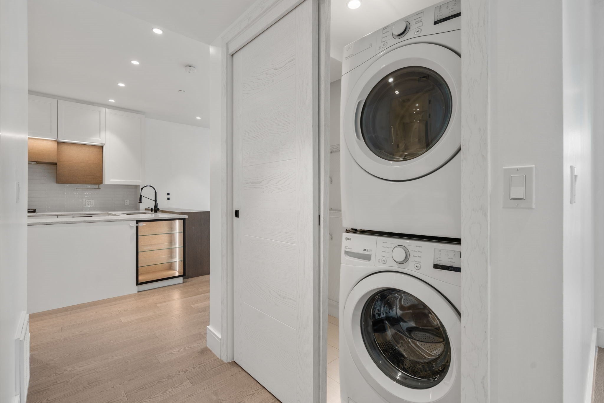 69 Walnut Street #7, Brookline, MA, 69 Walnut Street #7, Brookline, MA Photo #11