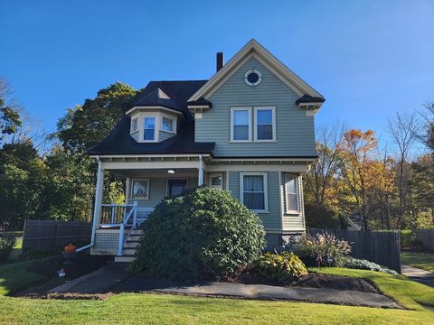 44 W. Center Street West Bridgewater MA 02379