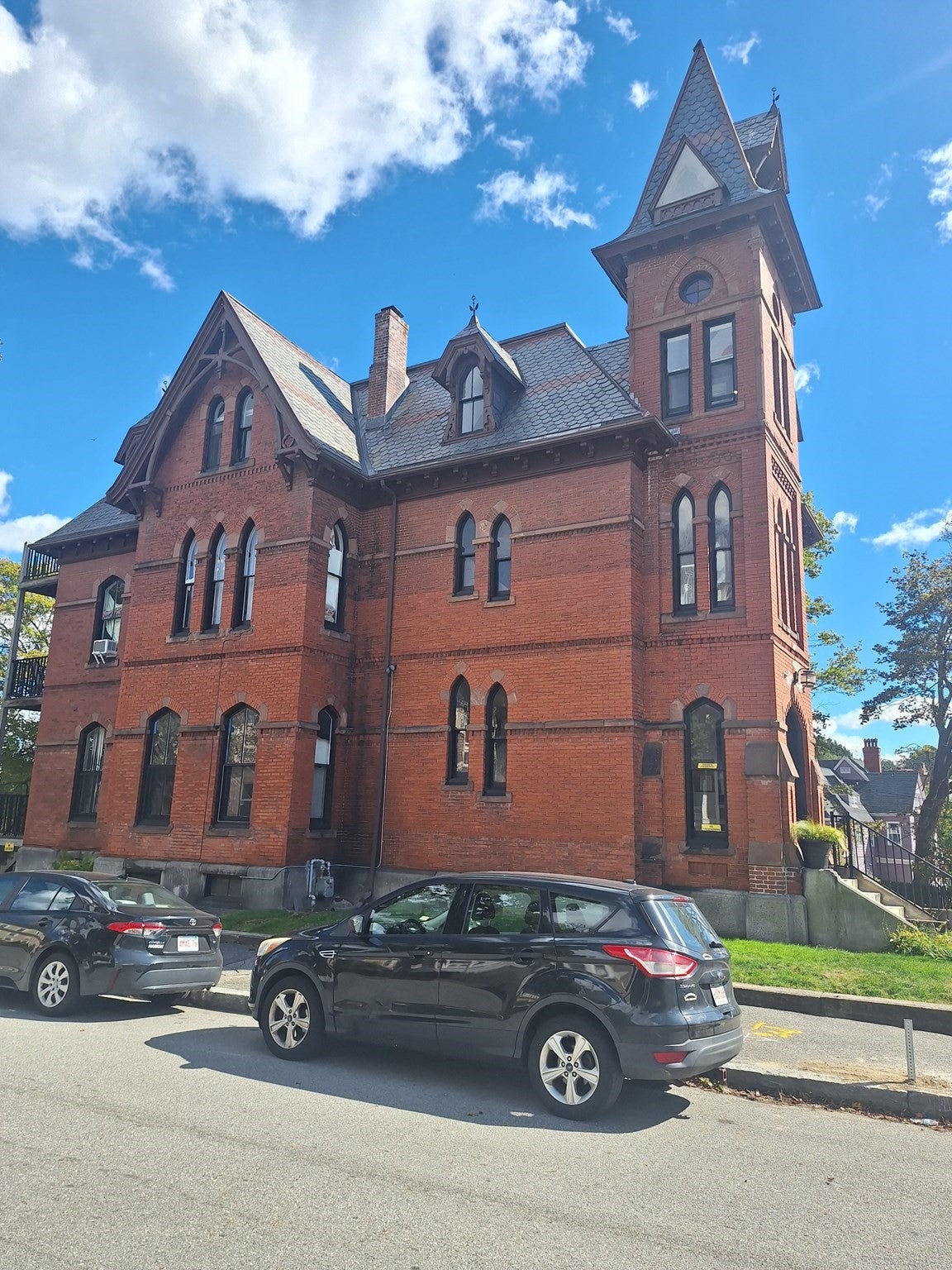 8 Claremont St #1 A, Worcester, MA, 8 Claremont St #1 A, Worcester, MA Photo #1