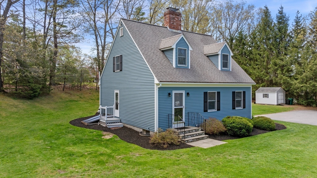 65 Center St, Groveland, MA Photo #7