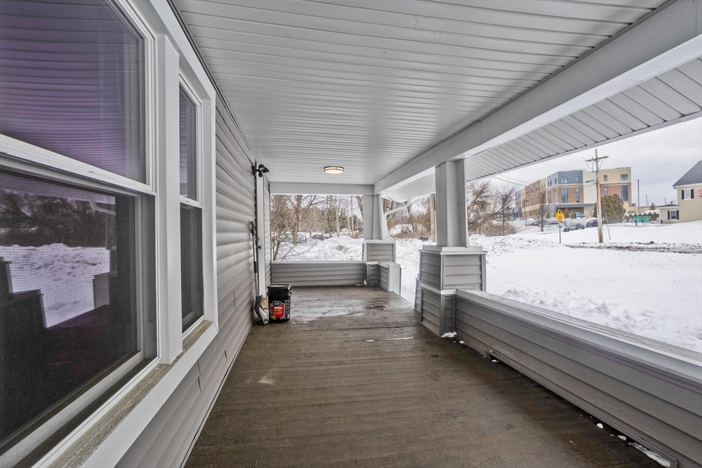 60 Lower Westfield Rd