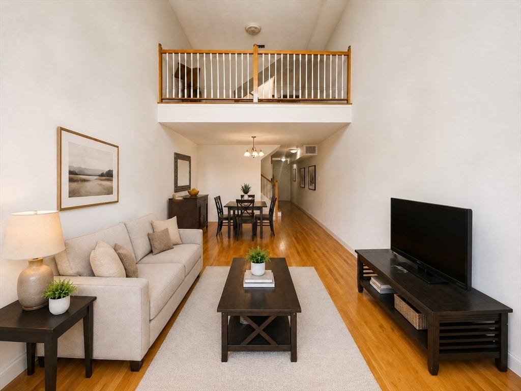 1304-1312 Commonwealth Ave 6
