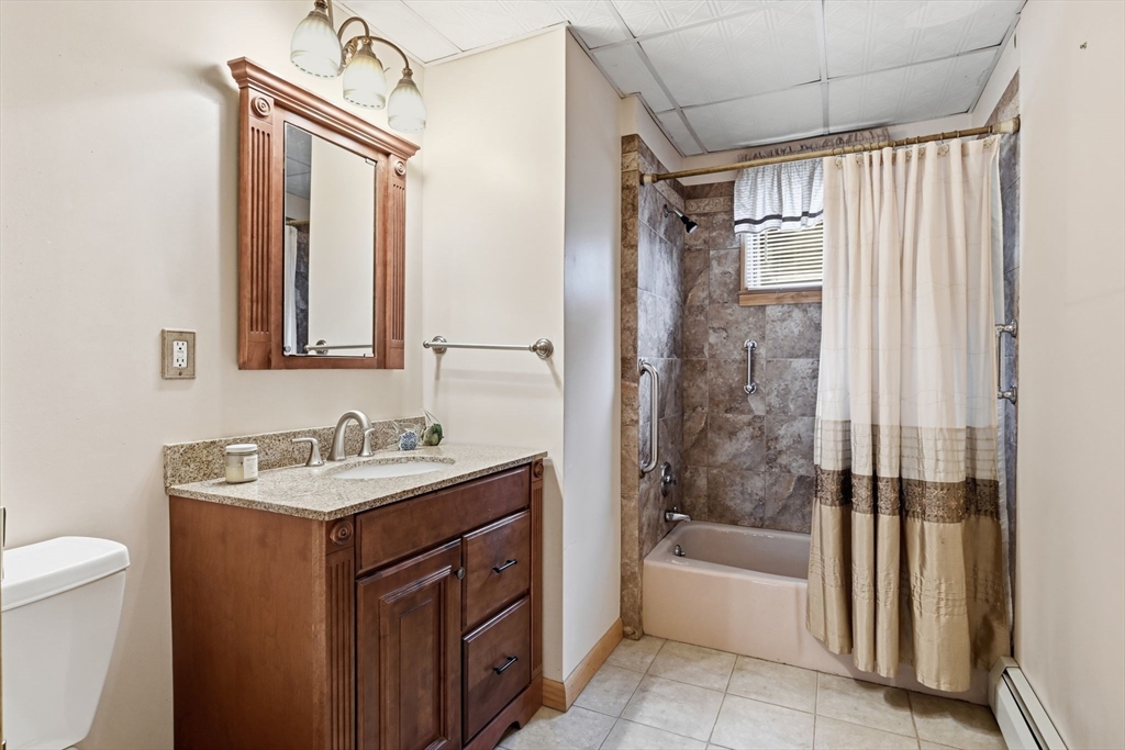 108 Grape St, Chicopee, MA Photo #12