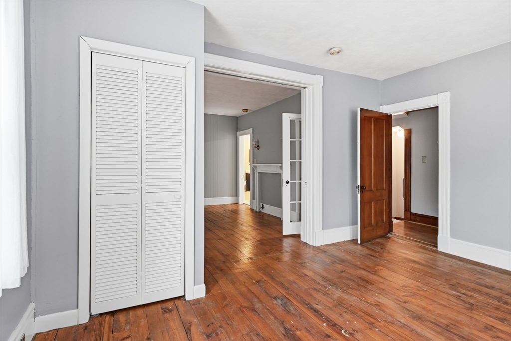 108 Grape St, Chicopee, MA Photo #23