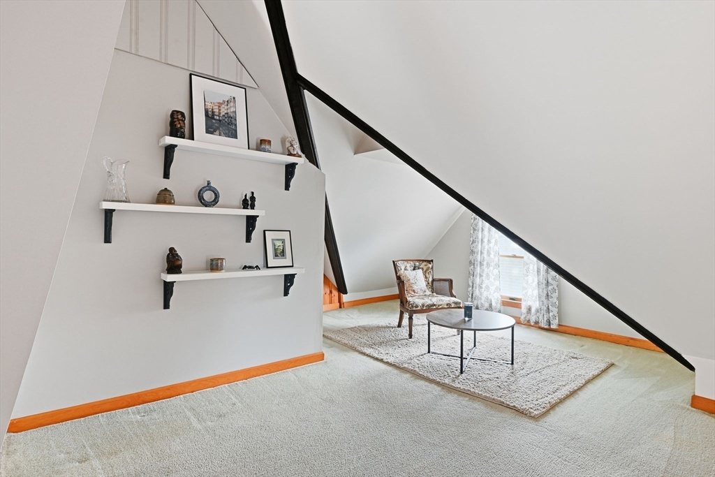 108 Grape St, Chicopee, MA Photo #32