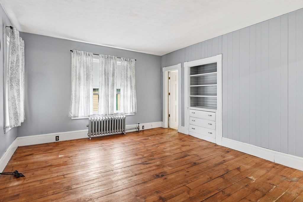 108 Grape St, Chicopee, MA Photo #21