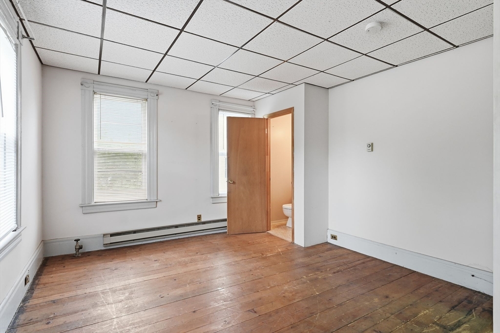 108 Grape St, Chicopee, MA Photo #18