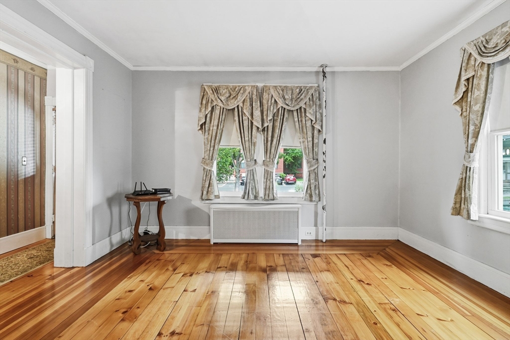 108 Grape St, Chicopee, MA Photo #3