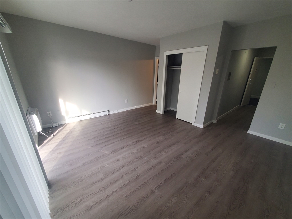 760 Cummins Highway 34