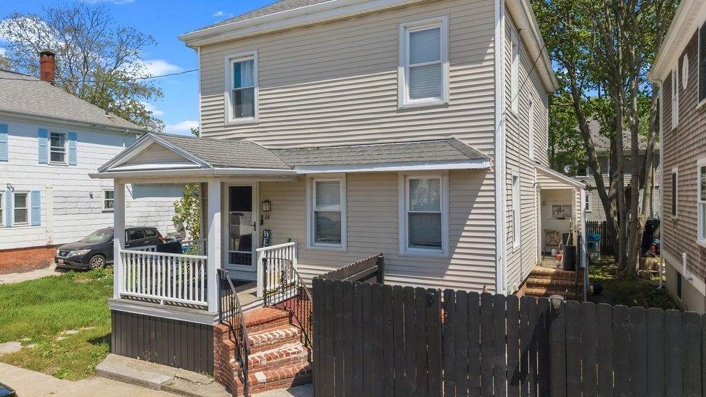 38 Liberty St, New Bedford, MA Photo #2