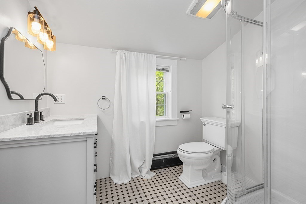 33 Pleasant St, Hopkinton, MA Photo #30