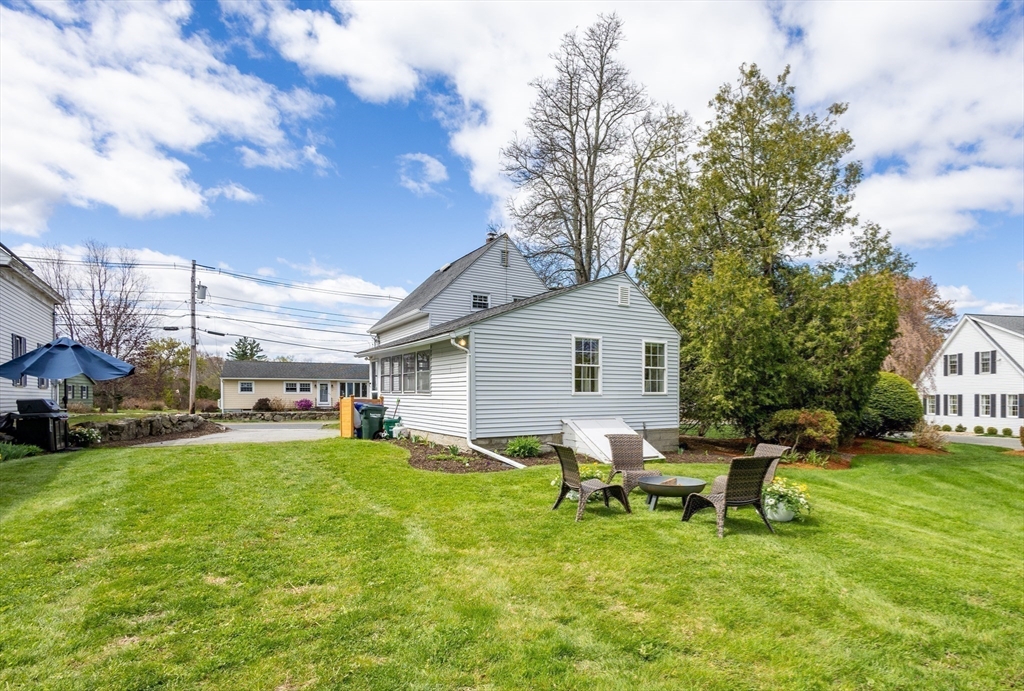 33 Pleasant St, Hopkinton, MA Photo #37