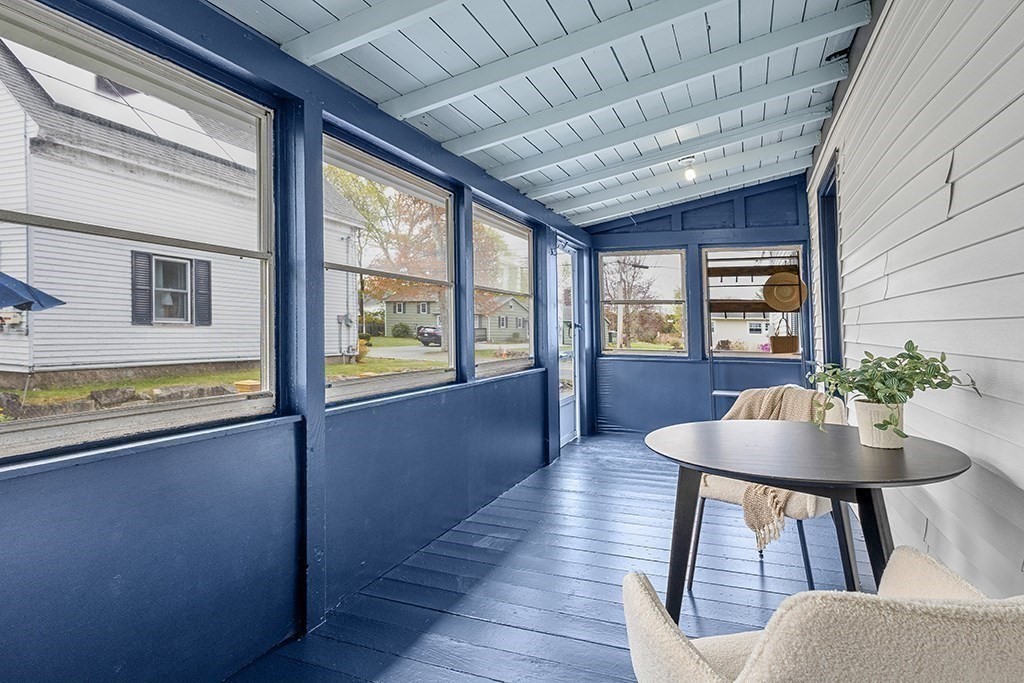 33 Pleasant St, Hopkinton, MA Photo #10