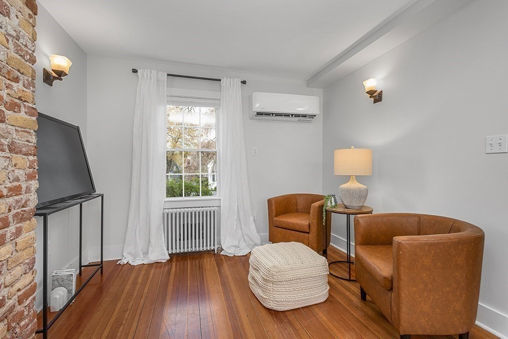 33 Pleasant St, Hopkinton, MA Photo #17