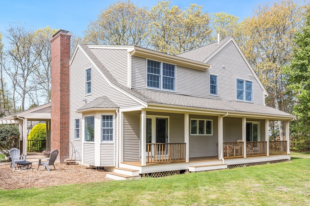 56 Davisville Rd