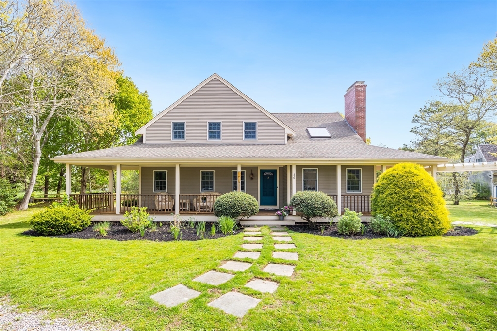 56 Davisville Rd