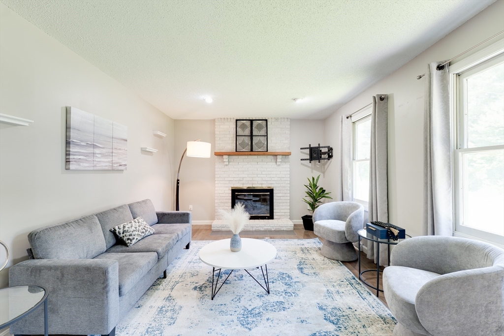 68 Hagan Dr
