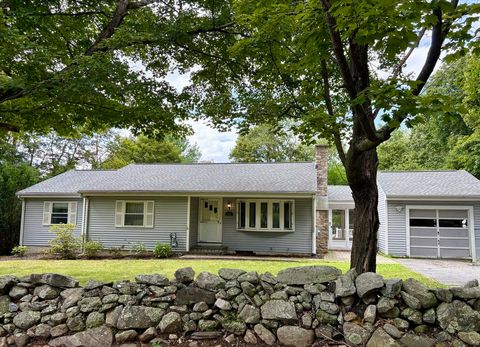 149 Clover Hill St Marlborough MA 01752