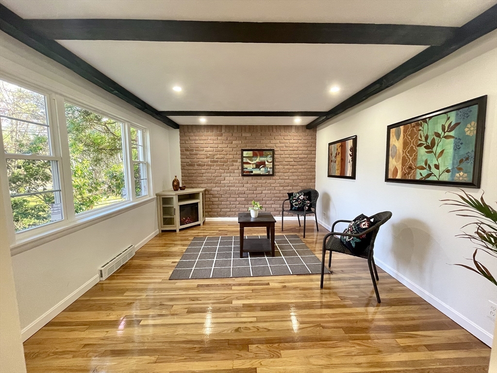 17 Brentwood Road