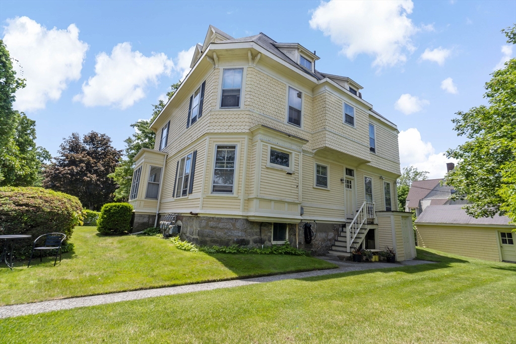 216 Prospect St
