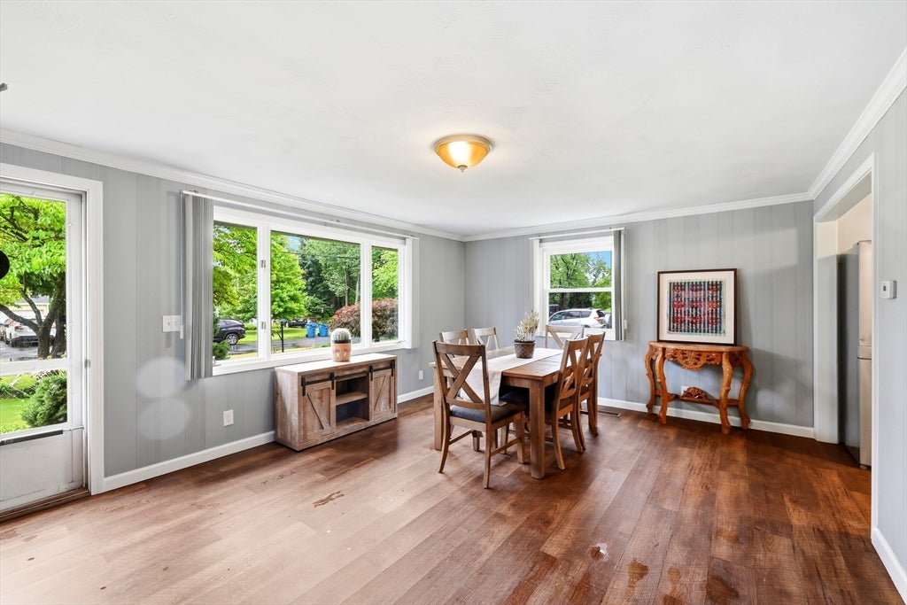 75 Greystone Ave