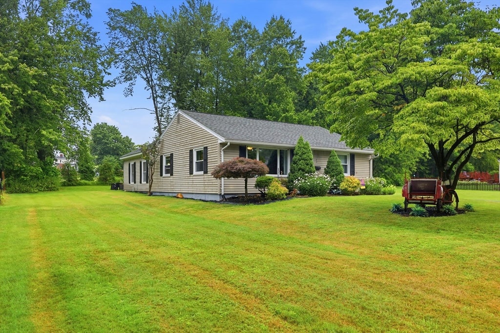 75 Greystone Ave, West Springfield, MA Photo #1